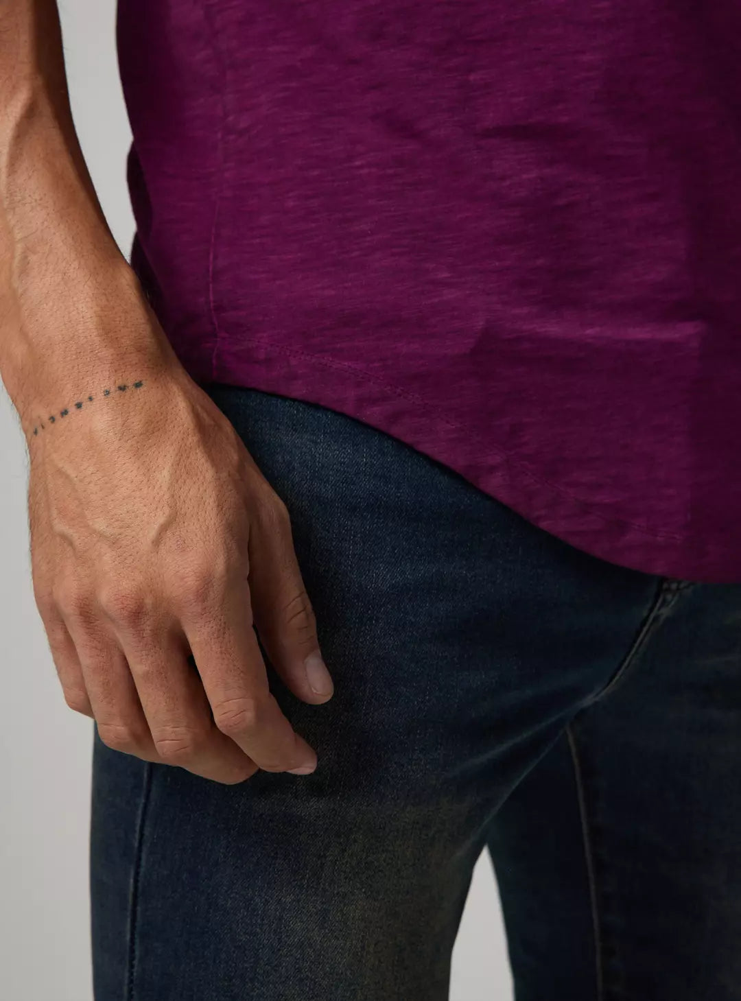 Polera Long Fit Manga Corta - JJO