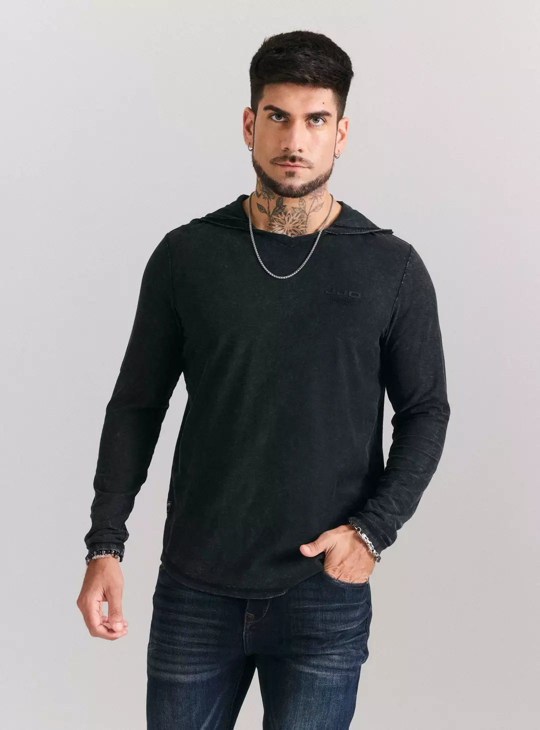 Polera Manga Larga Capucha - JJO