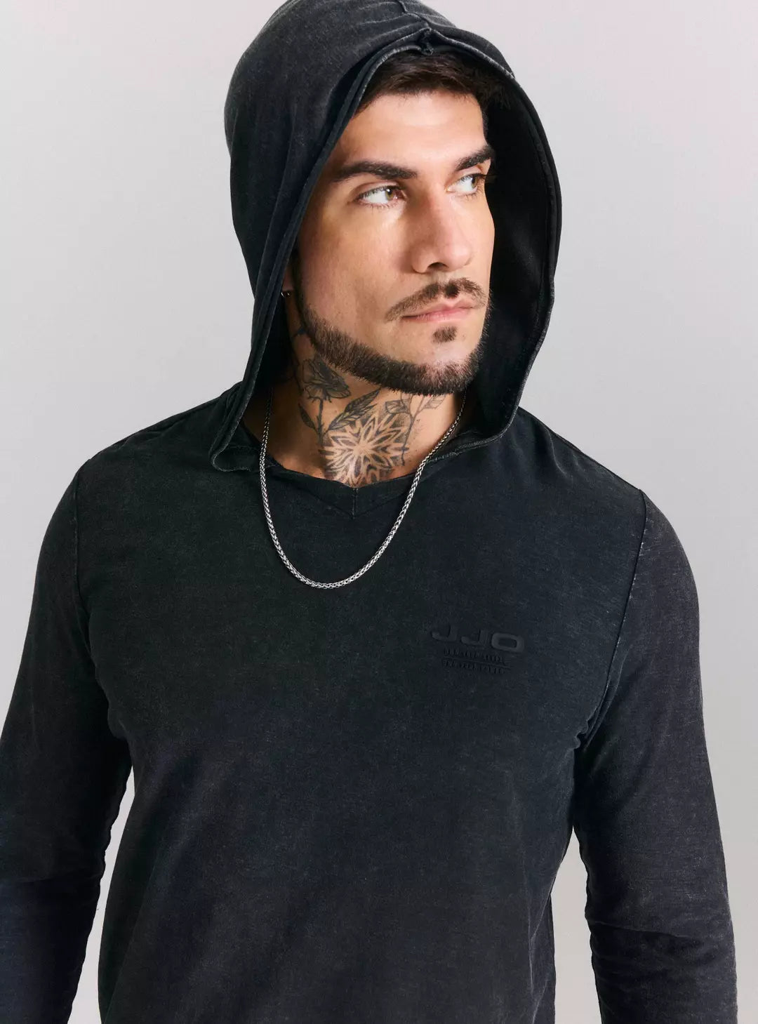Polera Manga Larga Capucha - JJO