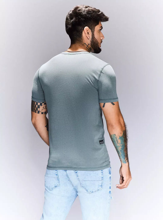 Polera Cuello con Abertura Botón - JJO